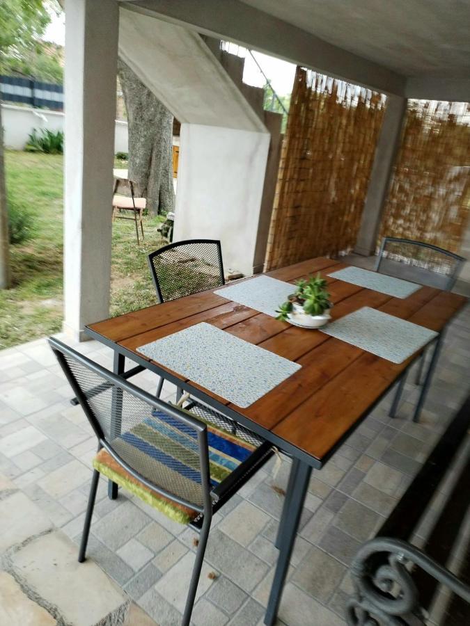 Holiday Home Nena Drniš Kültér fotó